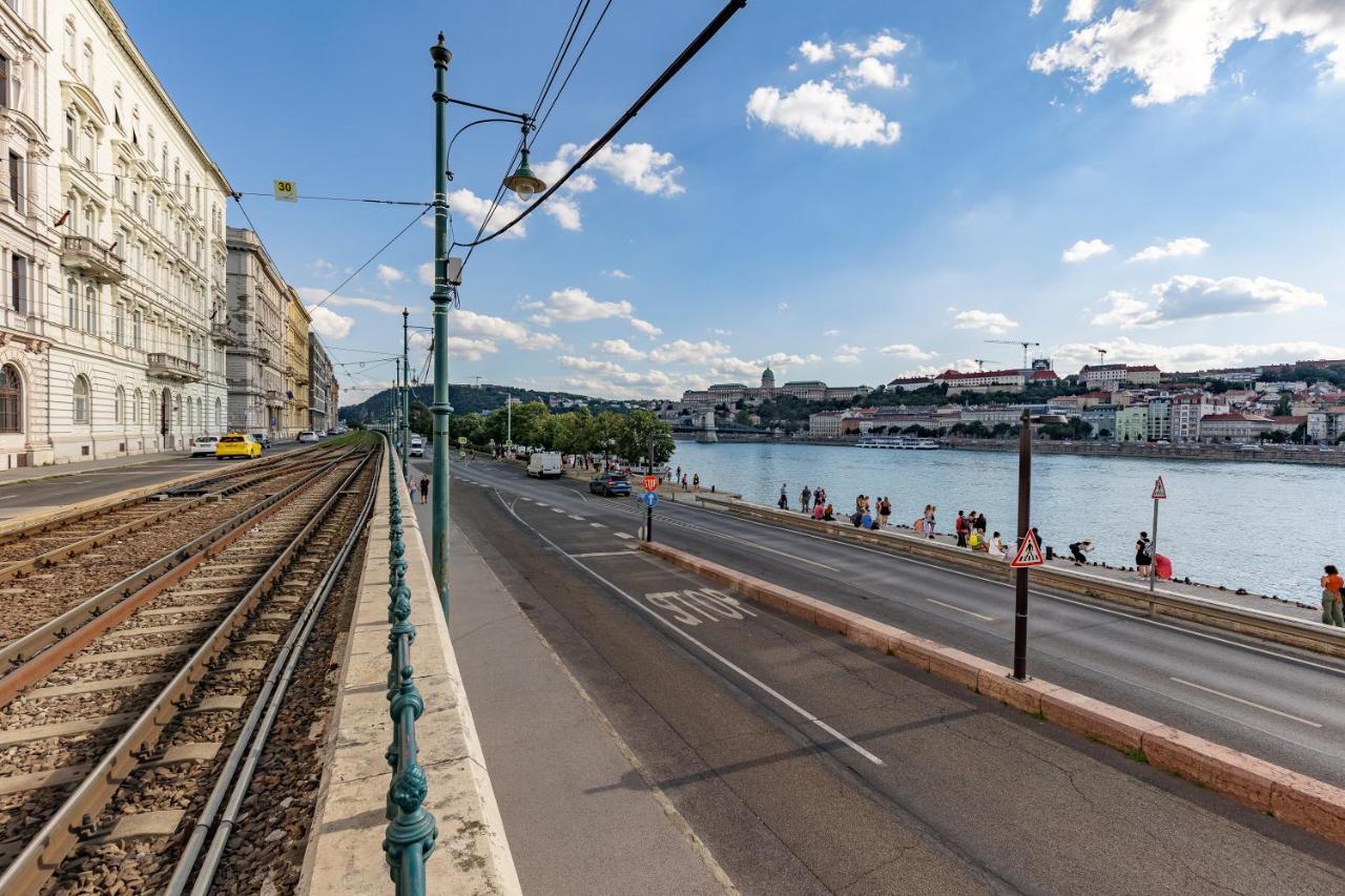 Riverside Luxury Budapest Exteriör bild